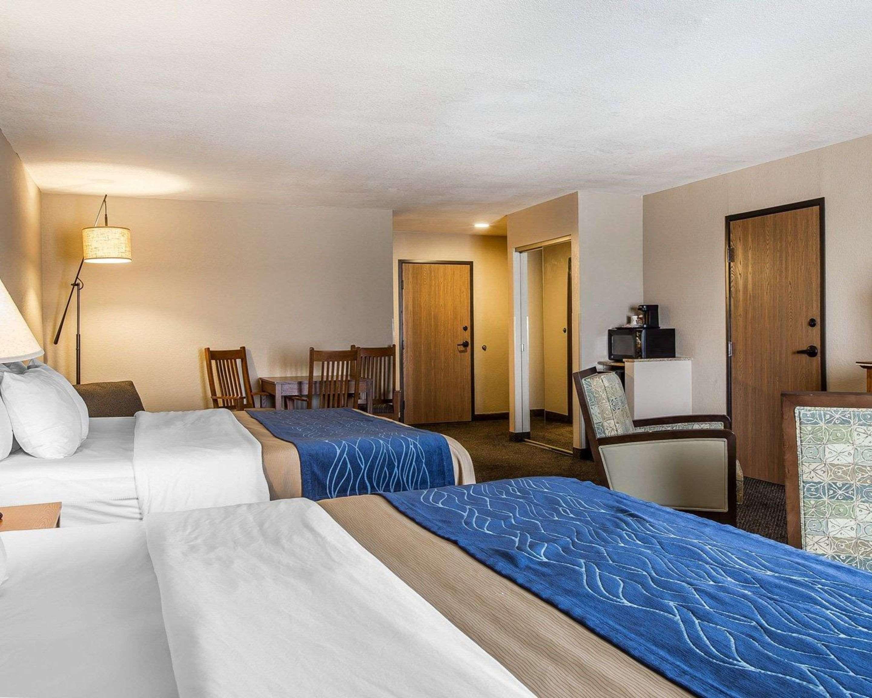 Comfort Inn & Suites Blue Ridge Eksteriør bilde