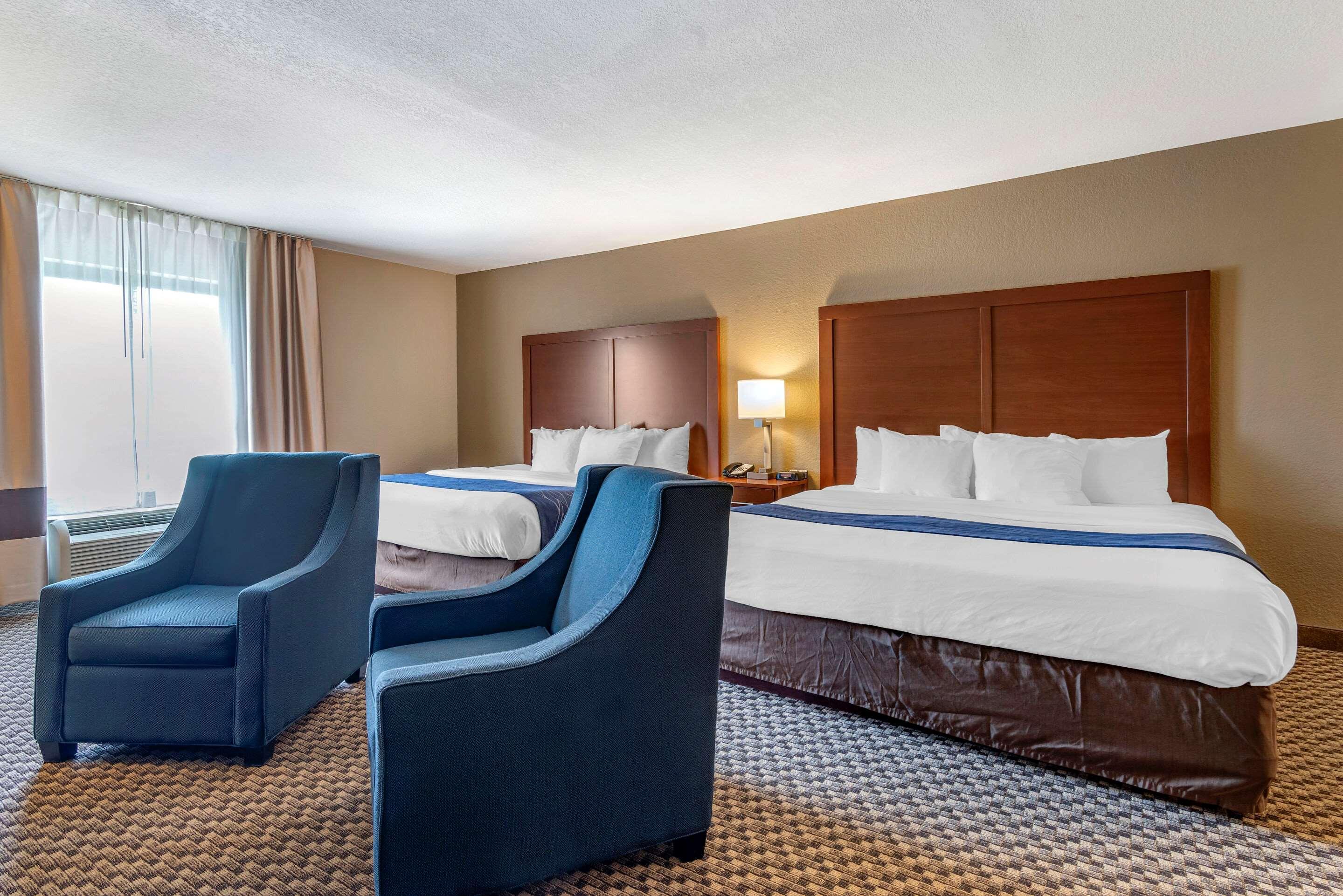 Comfort Inn & Suites Blue Ridge Eksteriør bilde