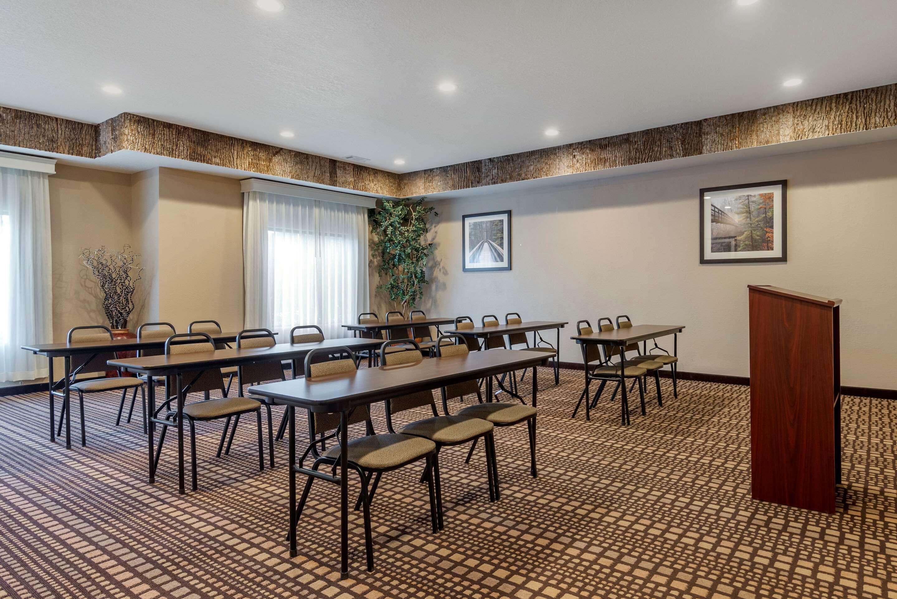 Comfort Inn & Suites Blue Ridge Eksteriør bilde