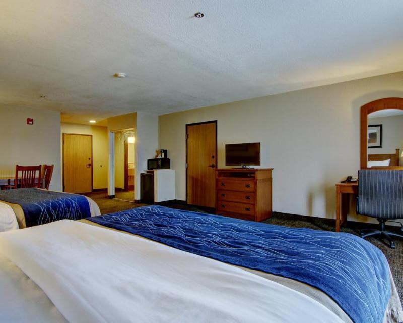 Comfort Inn & Suites Blue Ridge Eksteriør bilde